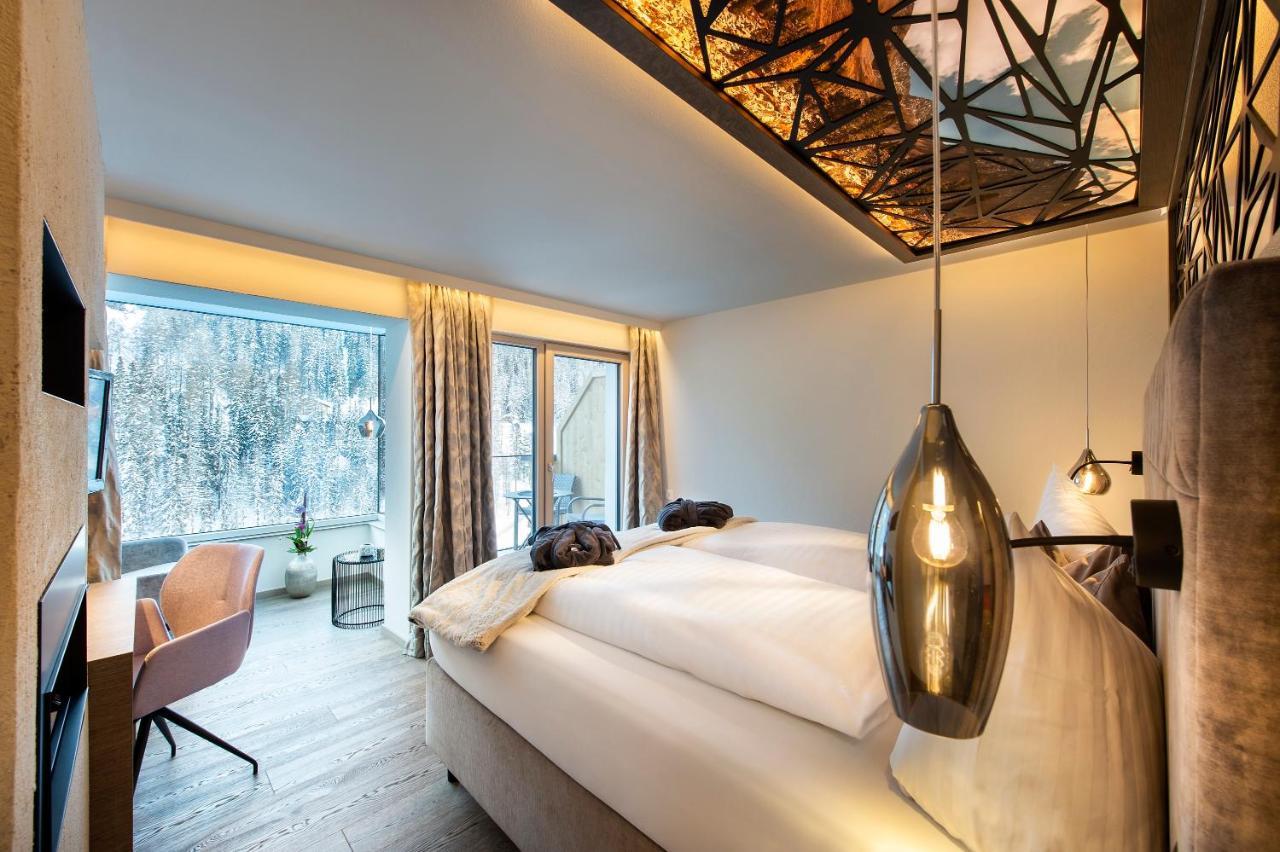 Laret Private Boutique Hotel - Adults Only Samnaun Exterior foto